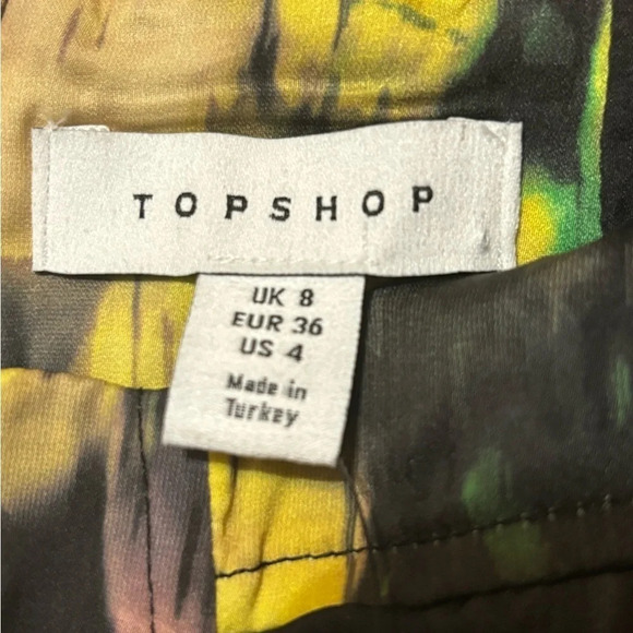 Top shop floral crop top size 4, NWT - Picture 6 of 6